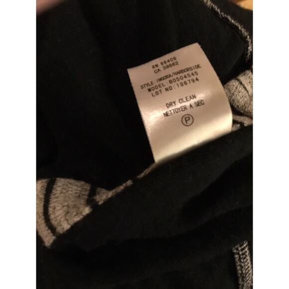 Theory Grey black stripe cotton blend V-neck pullover LS Top - Picture 4 of 7